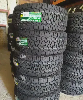 ROADCRUZA RA1100 A/T LT235/70R16 110/107S